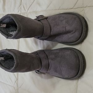 TODDLER boots - Size 10